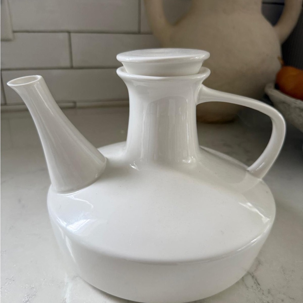 Paul McCobb Contempri teapot CB2 collection